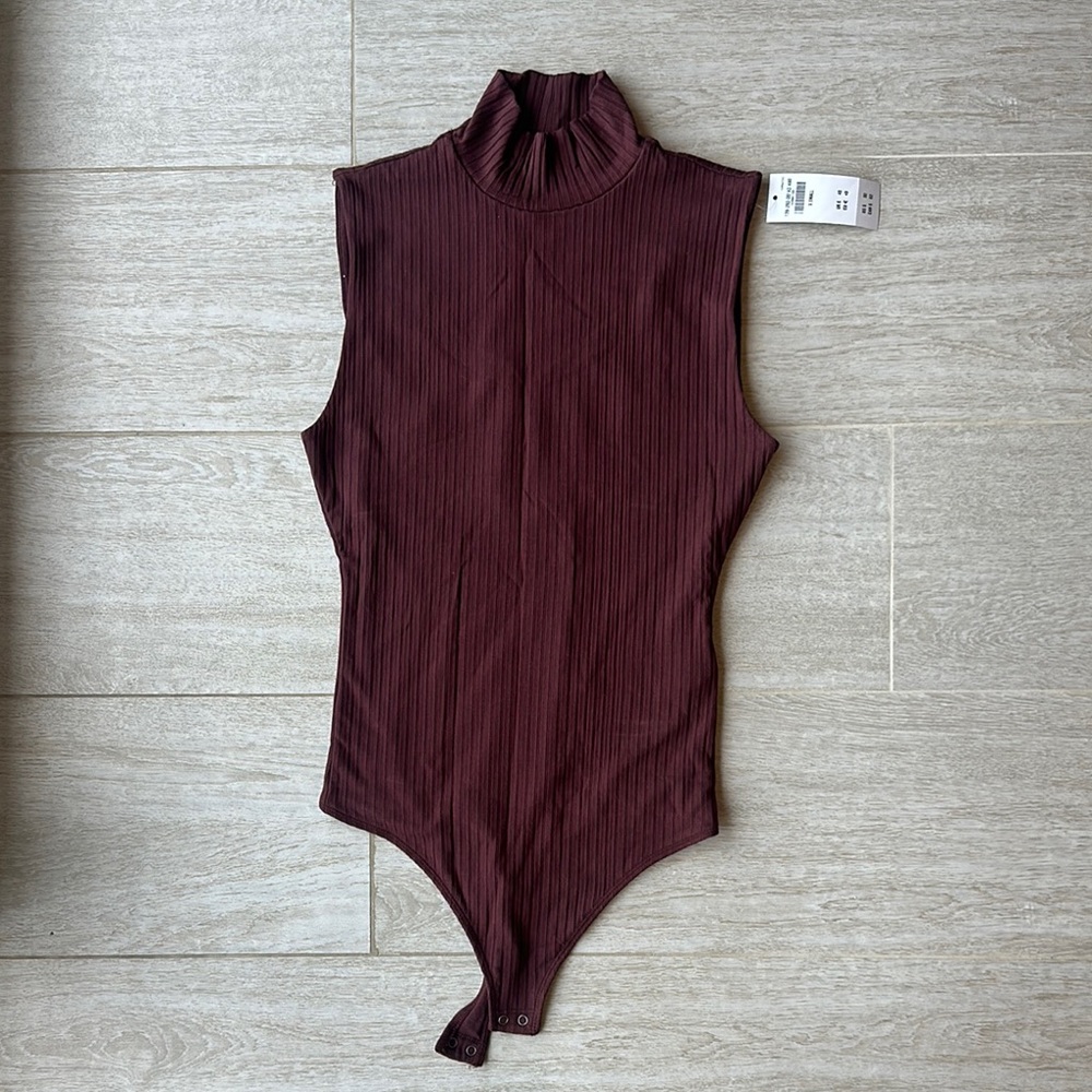 NEW Abercrombie Sleeveless Turtleneck Bodysuit